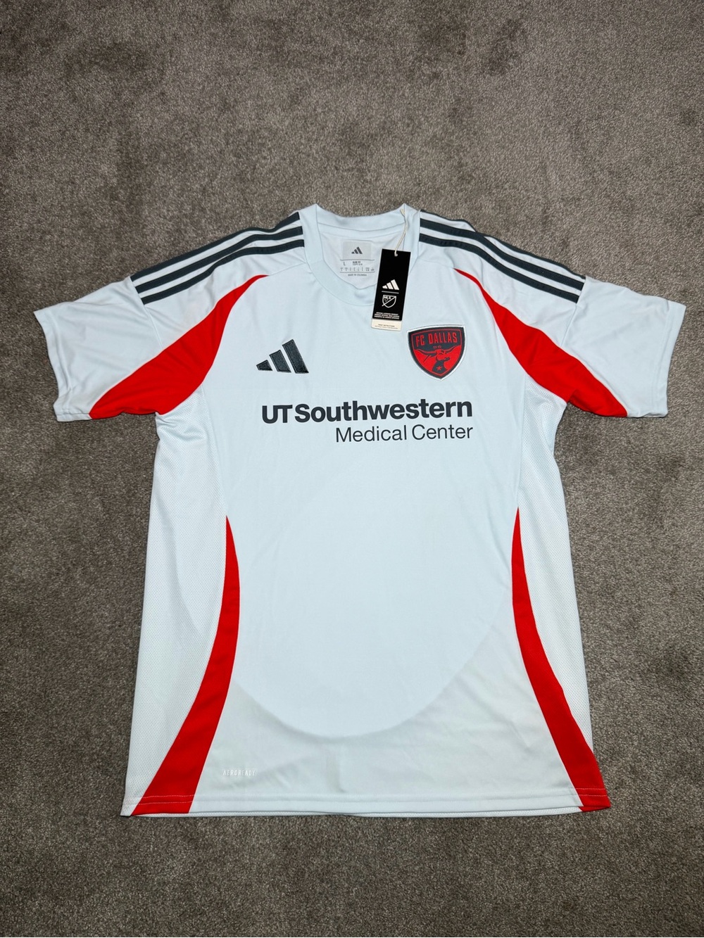 adidas FC Dallas 2025/2026 Away Jersey Size L slim fit